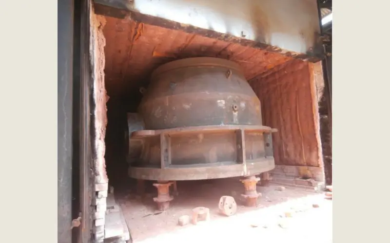 HEAT TREATMENT FURNACES